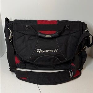 TaylorMade laptop computer/messenger bag, great look for the golfer at work